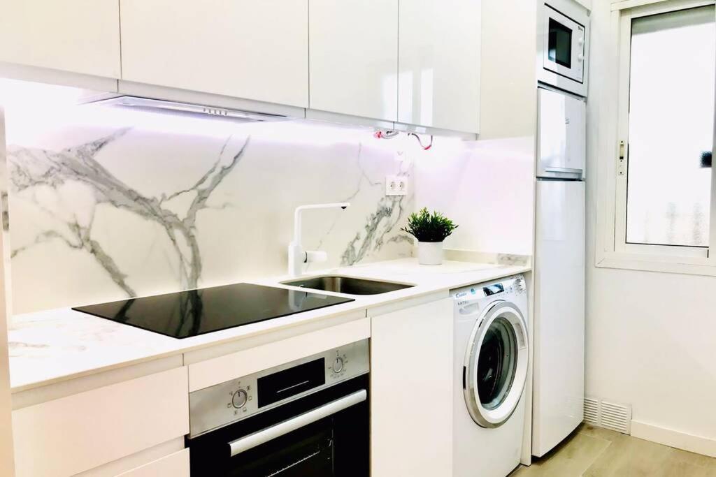 Andalucia I & Balcony By Ele Apartments มาลากา ภายนอก รูปภาพ